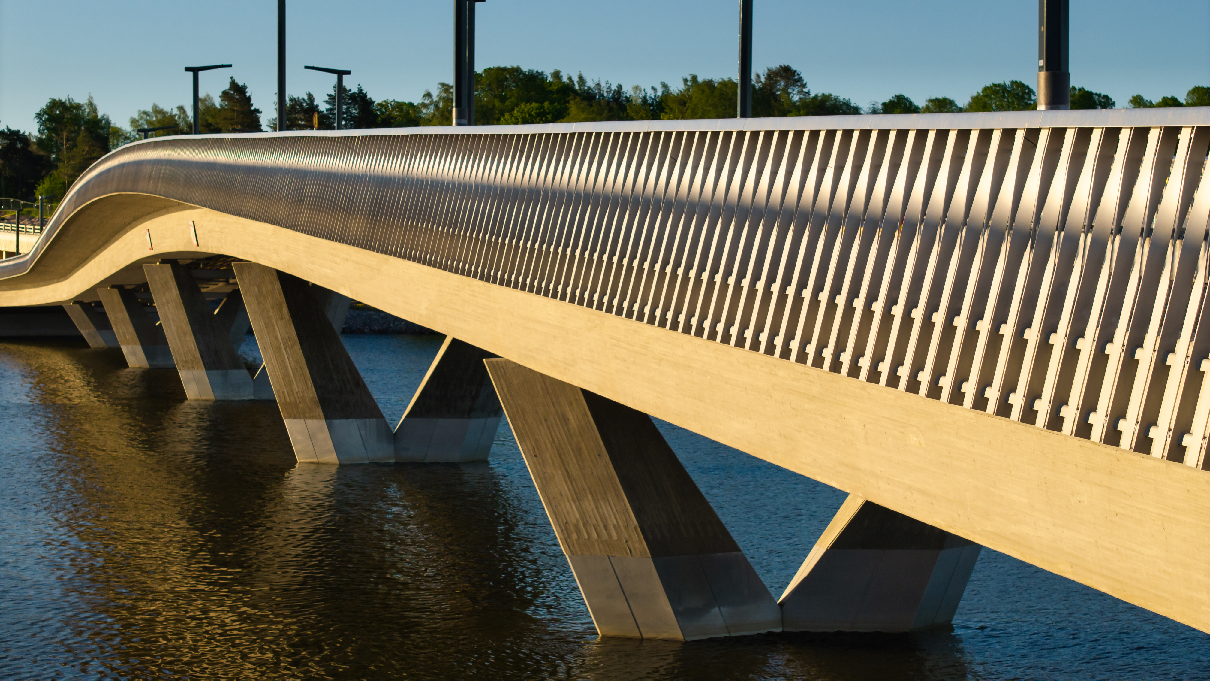 Finken Bridge in Helsinki with stainless steel railing structures