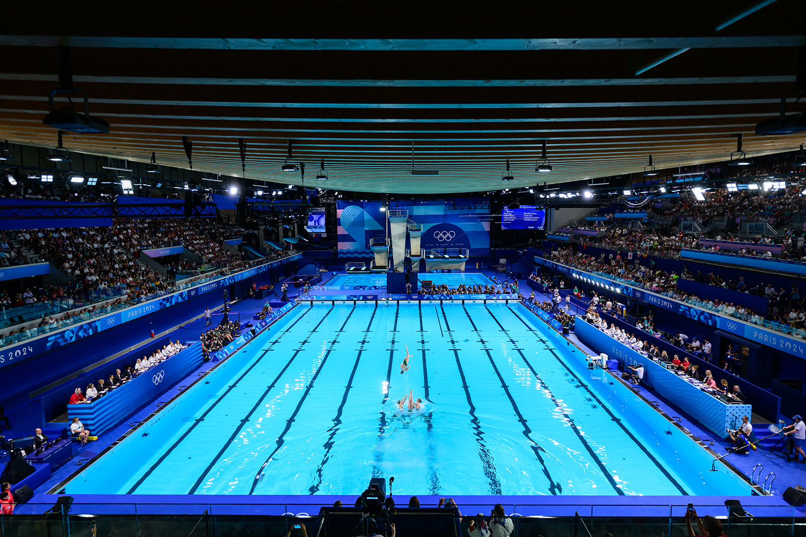 Aquatic gymnastics stainless steel myrtha pool Paris Olympics 