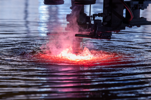 Taglio al plasma nel centro servizi Coil di Degerfors